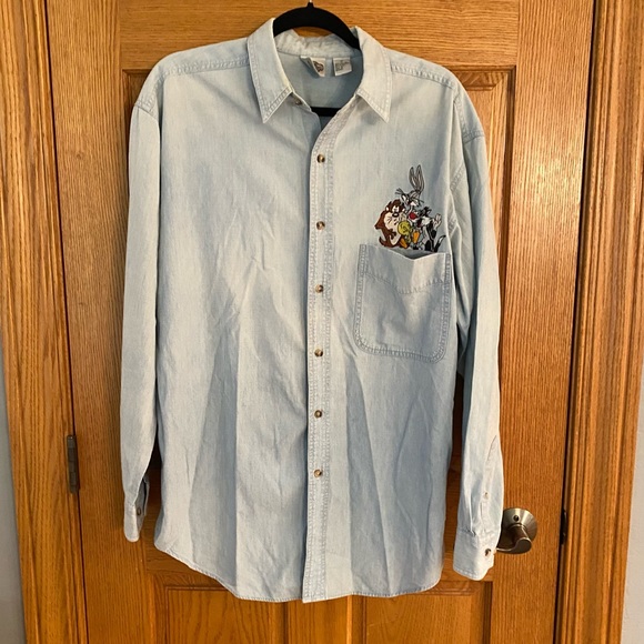 ACME Tops - Vintage 90s Looney Tunes Denim Shirt M – Made in Hong Kong